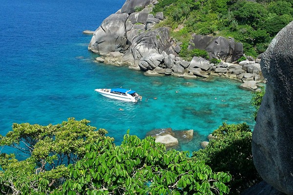 普吉游艇俱樂(lè)部-甲米島 普吉游艇俱樂(lè)部-甲米島