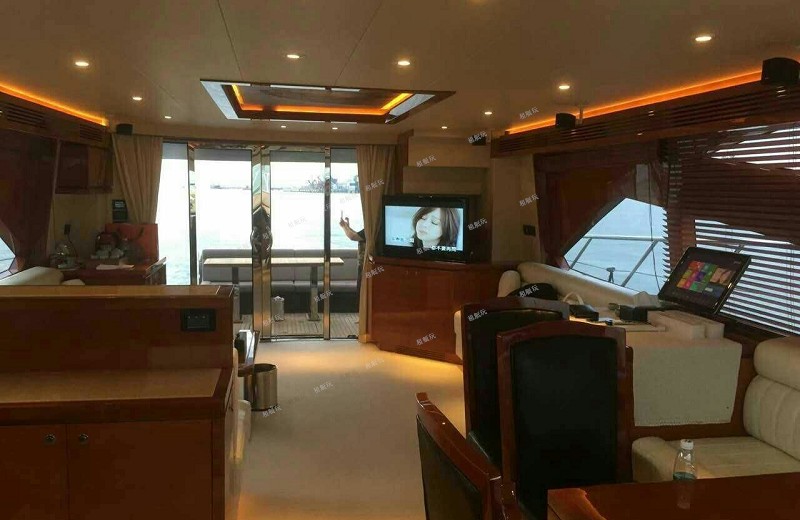 太陽(yáng)鳥(niǎo)70尺 滿(mǎn)天星號(hào)