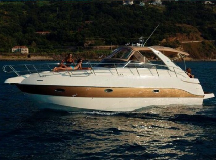  34英尺運(yùn)動(dòng)游艇