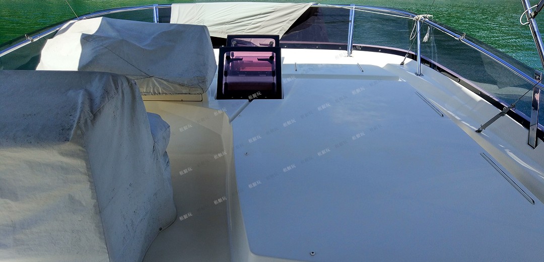 亞諾550動(dòng)力艇 亞諾550動(dòng)力艇