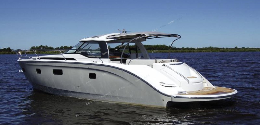 德國巴伐利亞46尺運(yùn)動(dòng)游艇 德國巴伐利亞46尺運(yùn)動(dòng)游艇